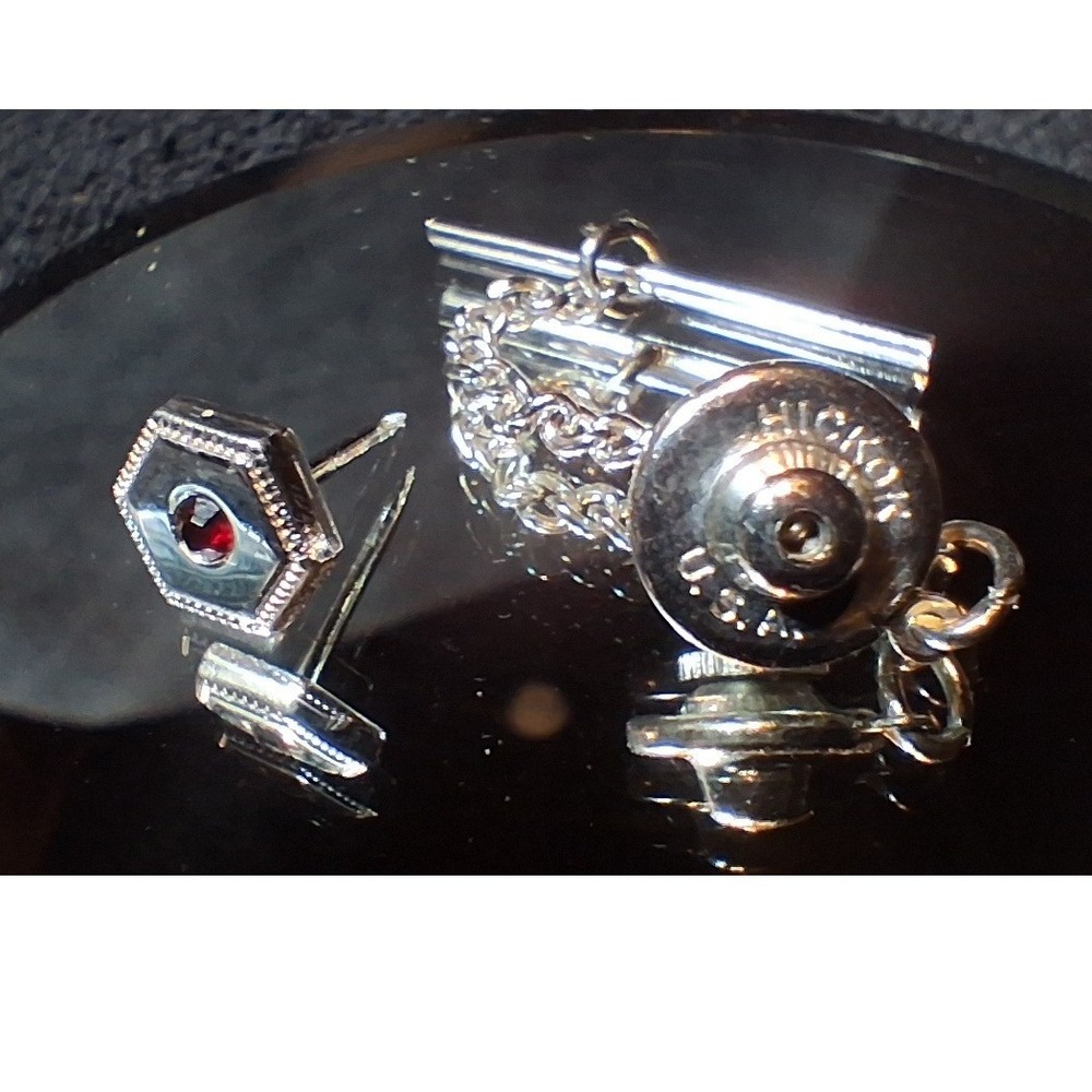 Hickok USA Vintage Tie Tac Silver Tone Hexagon Red Rhinestone T-Bar
